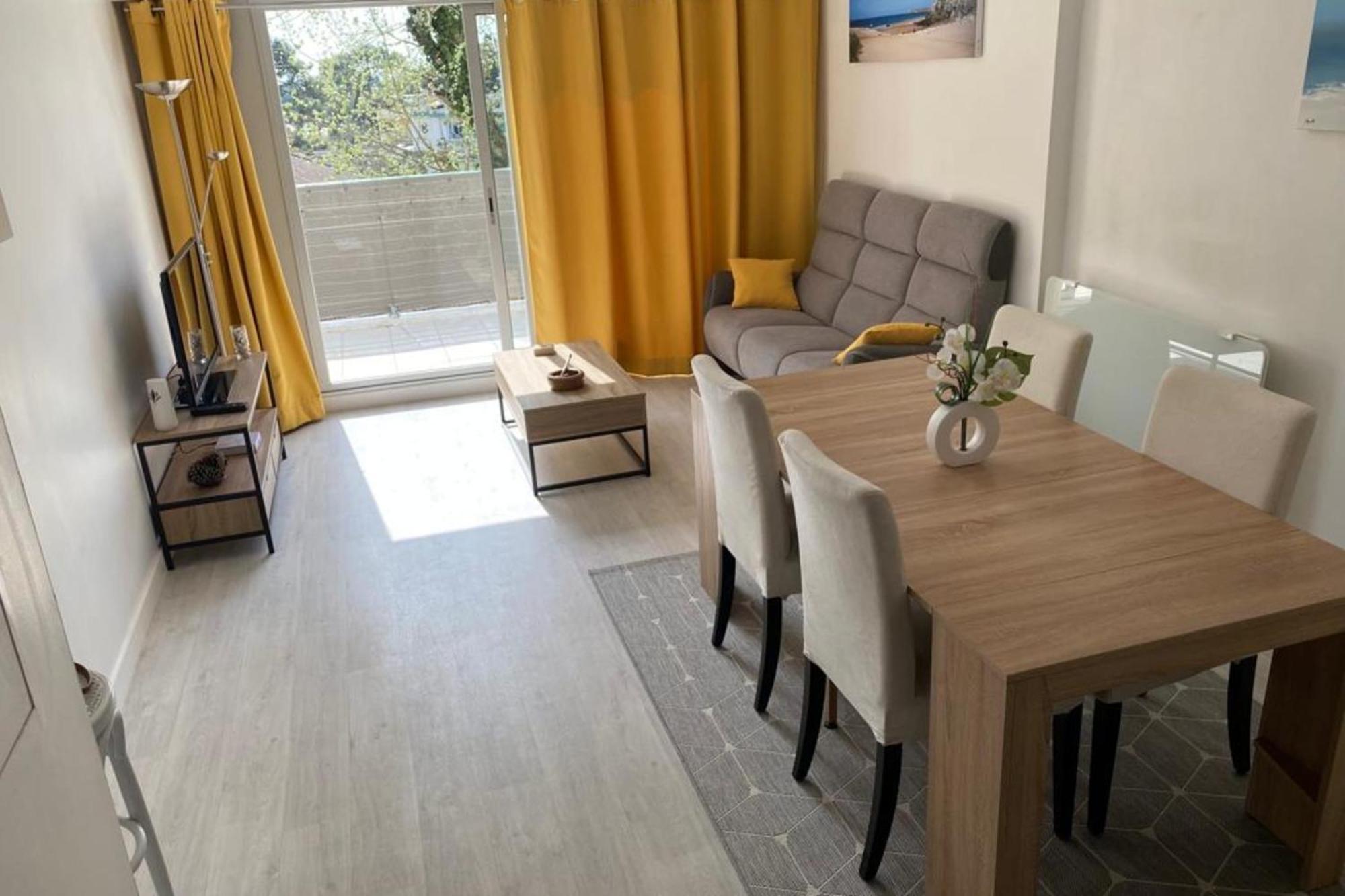 Duplex Apartment With Balcony And Close To The Sea La Baule 外观 照片